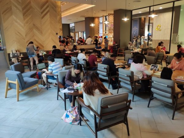starbuck, century onnut