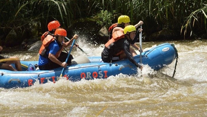 rafting in costa rica