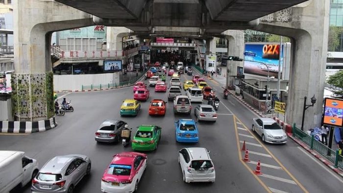 Traffic in Bangkok is unpredictable especially during rush hour. BTS and MRT is usually a better alternative.