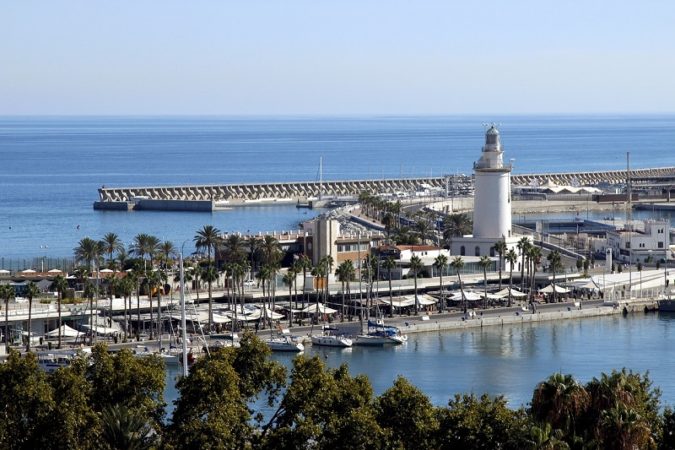 malaga lighthouse