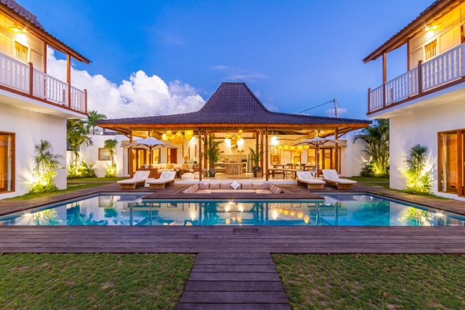 luxury villa in Bali 