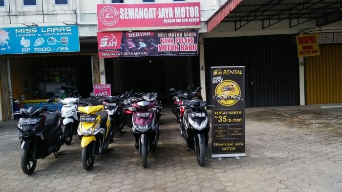 rent a motorcycle in Jakarta