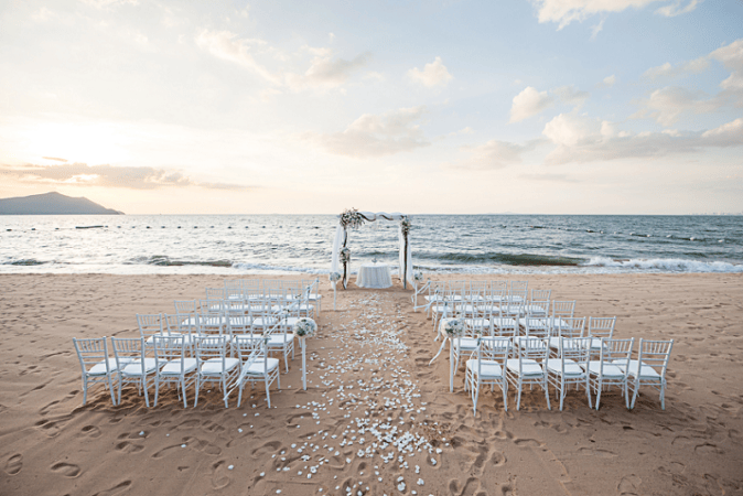 beach wedding