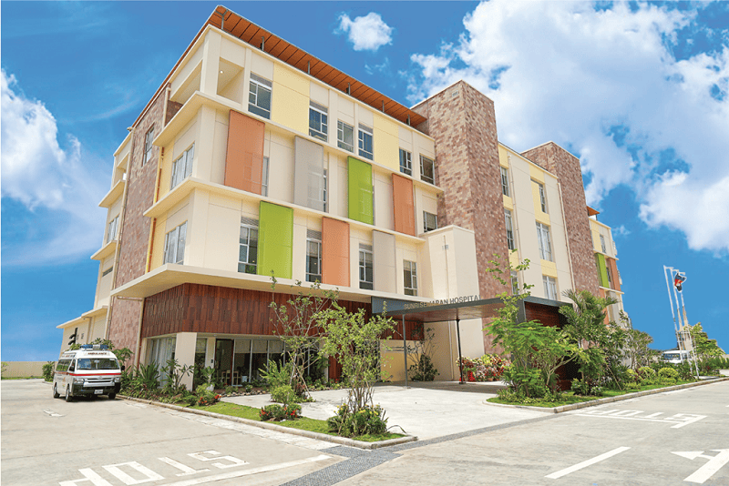 photo of the outside of the building or Sunrise Japan Hospital, Cambodia.