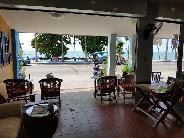 a cafe in Pattaya