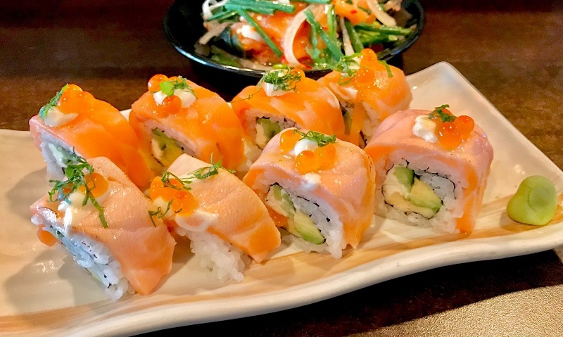 Simple, fresh, delicious sushi rolls can be found at Nagitora Izakaya in Bangkok.