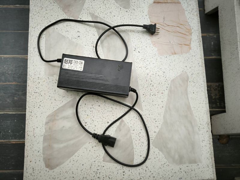 Ladegerät für Elektromotorräder