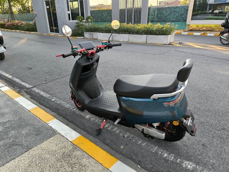 nicht registriertes Elektromotorrad in Thailand