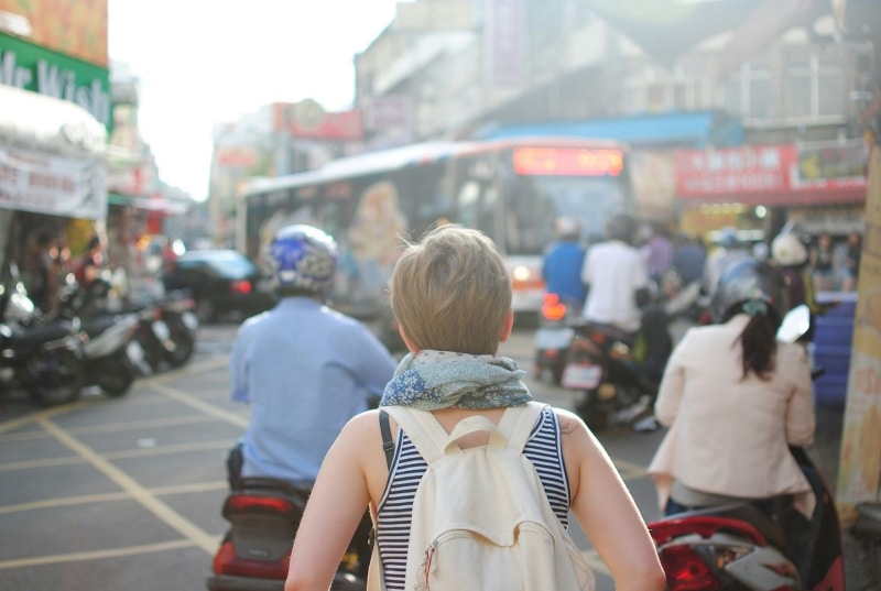 solo female traveler in Bangkok