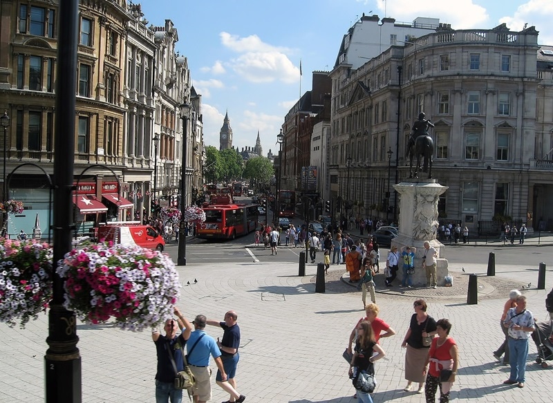 Trafalgar Square à Londres.