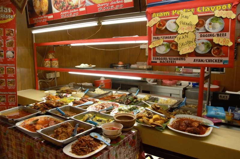 food in mamak restaurant in Malaysia