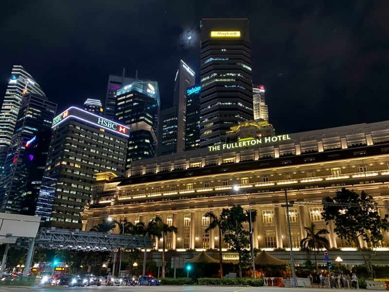فندق فيلرتون في سنغافورة