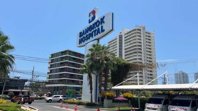 bangkok hospital hua hin entrance