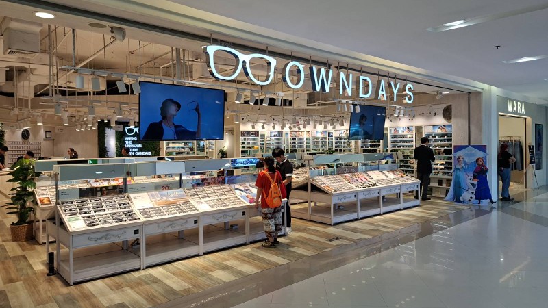 owndays in Seacon Srinakarin