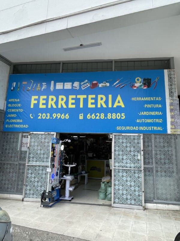 A hardware store in Panama City