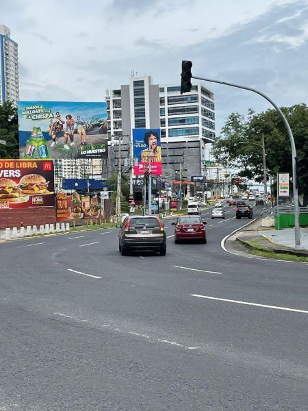 Calle 50, the banking district of Panama City