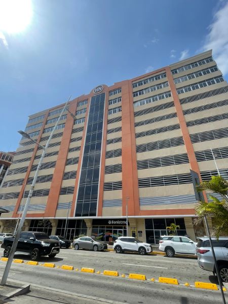 Hospital Nacional building in Panama City