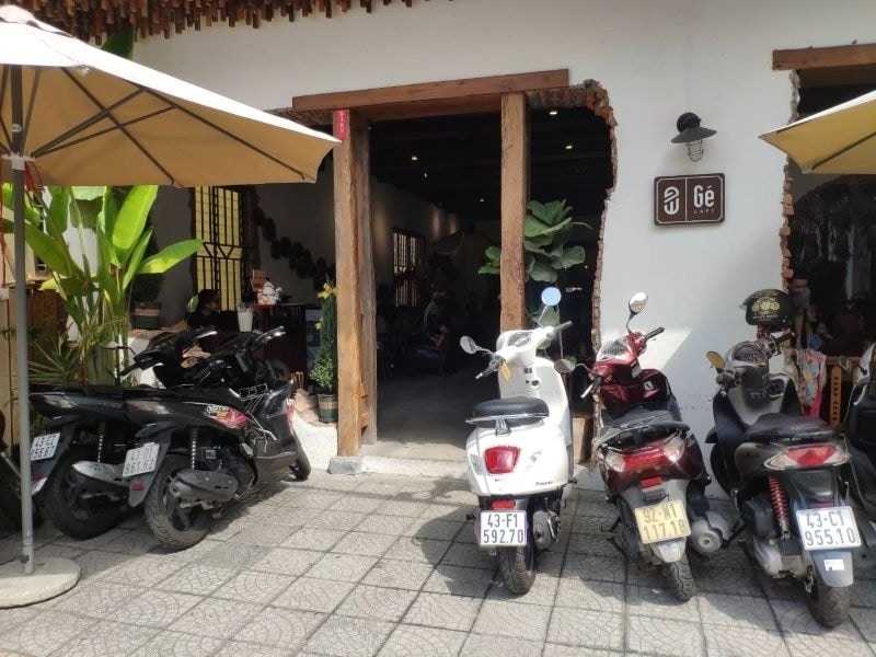 Motorbikes parked on a Da Nang street